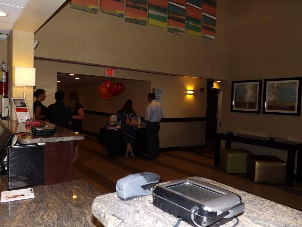 Holiday Inn Express Lexington Southwest Nicholasville By Ihg Dış mekan fotoğraf