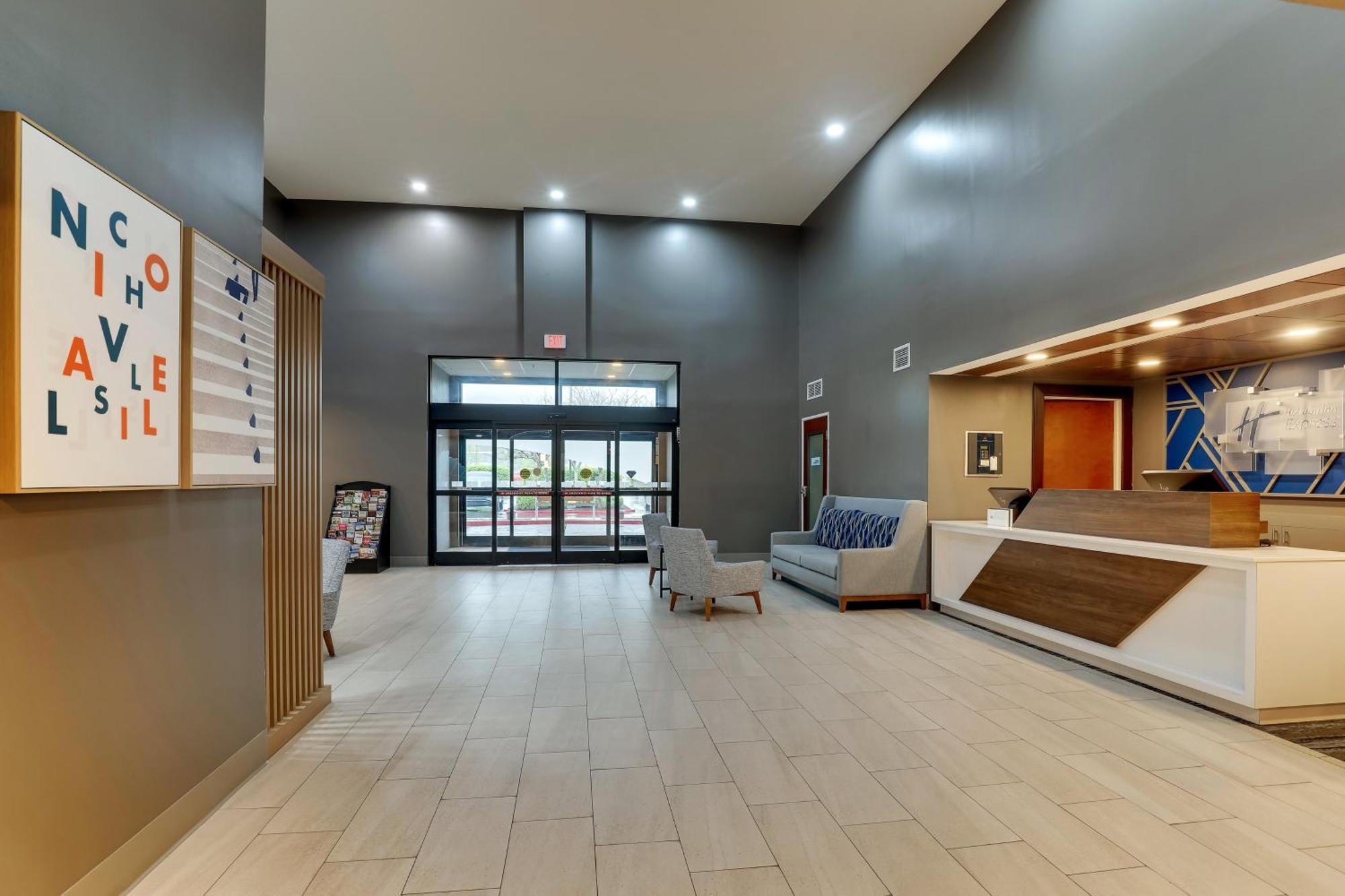 Holiday Inn Express Lexington Southwest Nicholasville By Ihg Dış mekan fotoğraf
