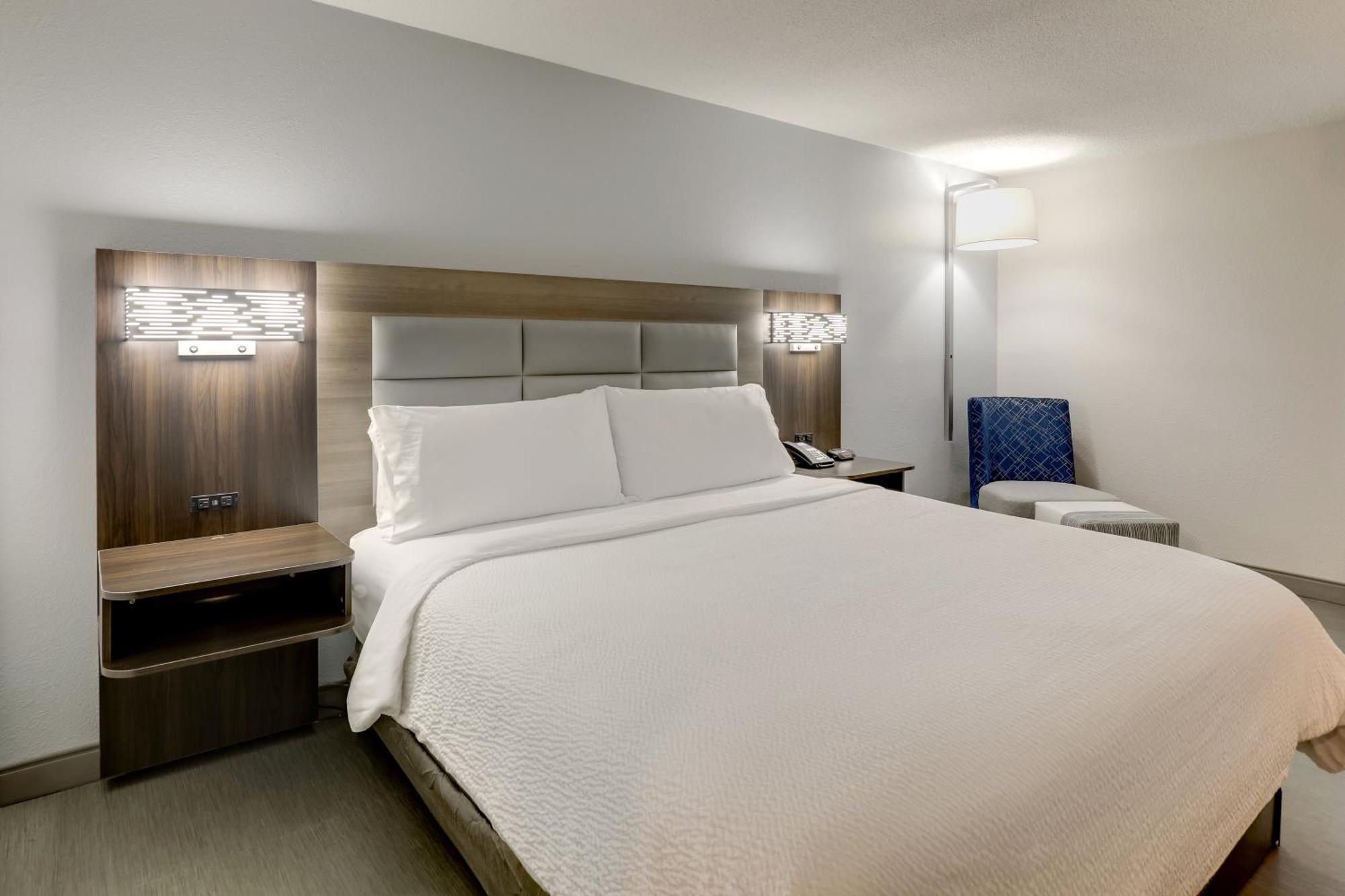 Holiday Inn Express Lexington Southwest Nicholasville By Ihg Dış mekan fotoğraf