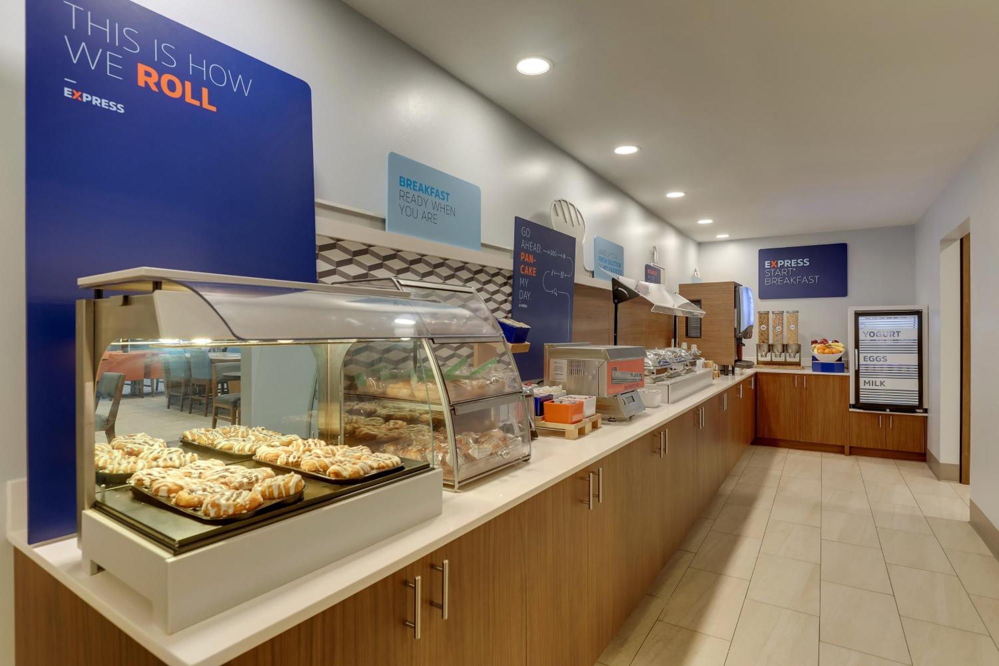 Holiday Inn Express Lexington Southwest Nicholasville By Ihg Dış mekan fotoğraf