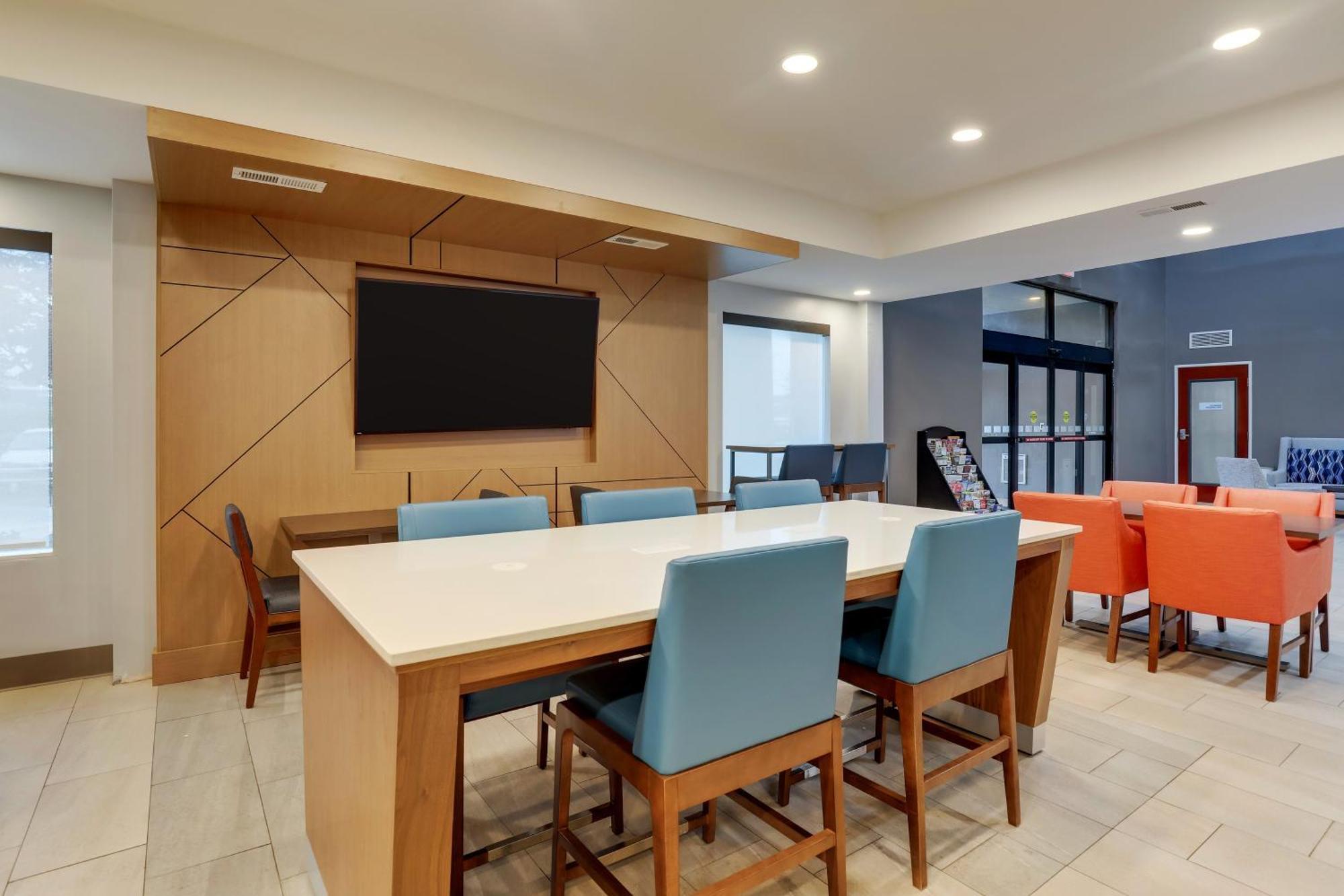 Holiday Inn Express Lexington Southwest Nicholasville By Ihg Dış mekan fotoğraf