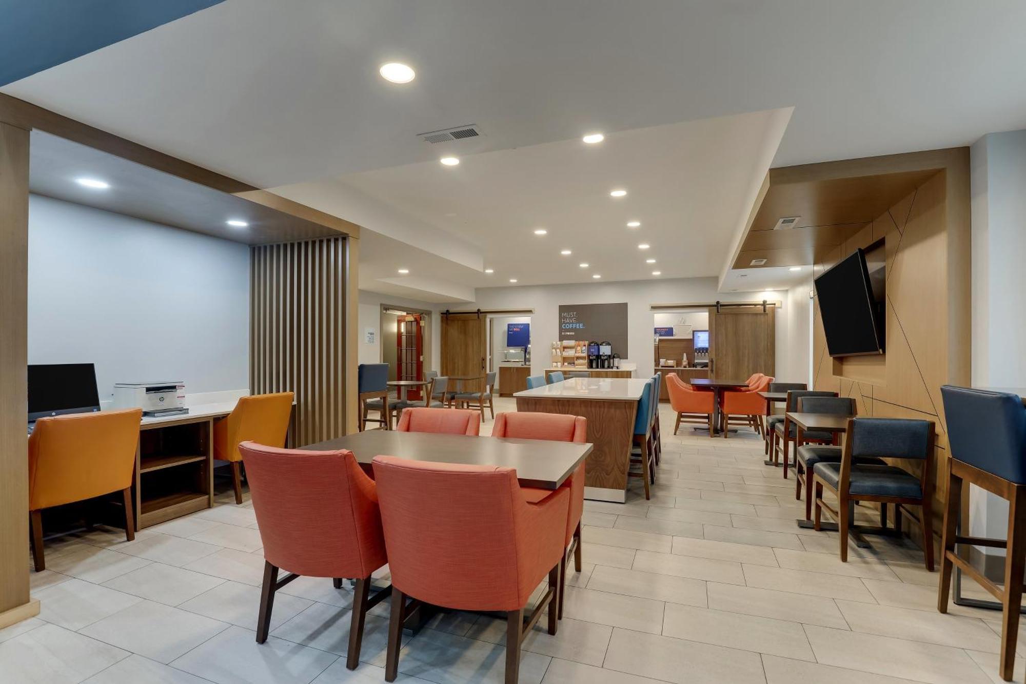 Holiday Inn Express Lexington Southwest Nicholasville By Ihg Dış mekan fotoğraf